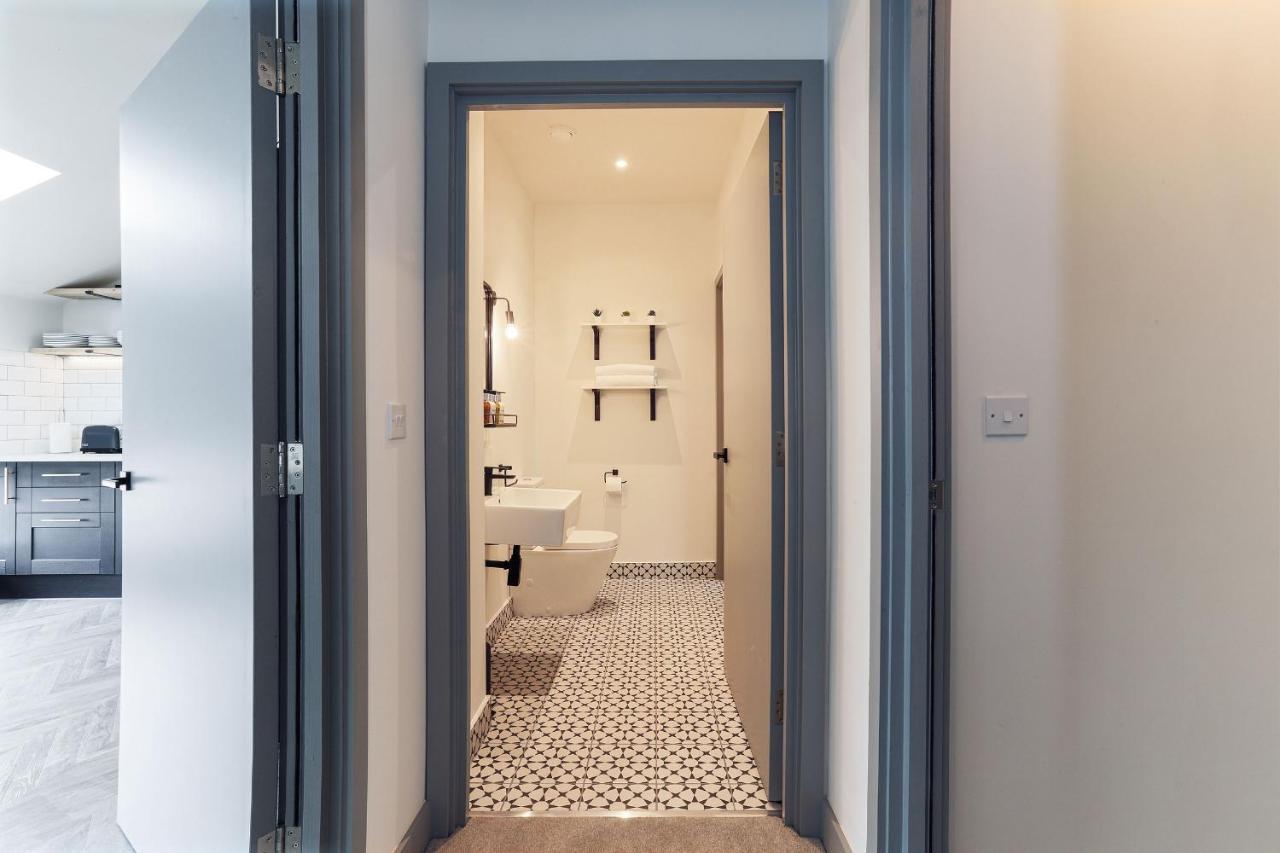 Goodstay Apartments By Urban Space Barry Ngoại thất bức ảnh